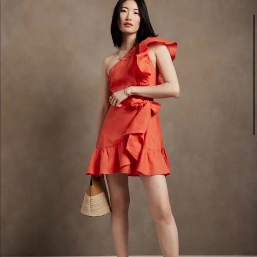Elegant Linen One-Shoulder Dress w/ belt
